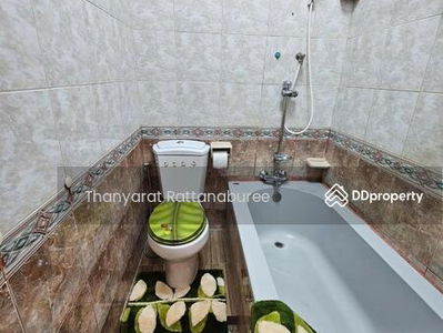 For rent Townhouse near bts Udomsuk, Bangkok, Thailand For rent Townhouse near bts Udomsuk, Bangkok, Thailand