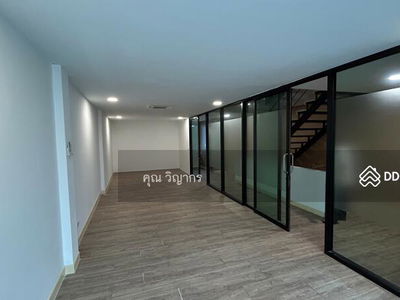 Nirvana@Work Ladprao-Kasetnawamin, Bangkok, Thailand Nirvana@Work Ladprao-Kasetnawamin, Bangkok, Thailand