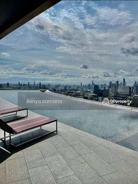 The Lumpini 24, Bangkok, Thailand The Lumpini 24, Bangkok, Thailand