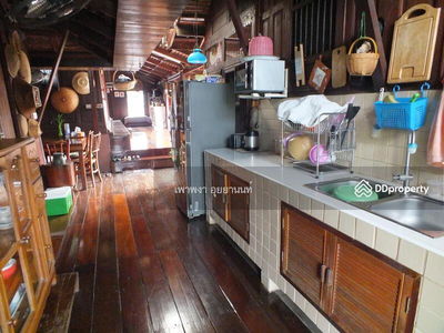 Traditional Thai house at Klong Bangkoknoi, Bangyai Nonthaburi, Nonthaburi, Thailand Traditional Thai house at Klong Bangkoknoi, Bangyai Nonthaburi, Nonthaburi, Thailand