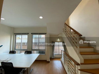 Baan Klang Muang Urbanion Rama9-Wongwaen, Bangkok, Thailand Baan Klang Muang Urbanion Rama9-Wongwaen, Bangkok, Thailand