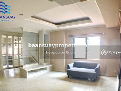 For rent, 4-story townhome, Nang Linchi Road. Near Central Rama 3 /Top Yen Akat, Bangkok, Thailand For rent, 4-story townhome, Nang Linchi Road. Near Central Rama 3 /Top Yen Akat, Bangkok, Thailand