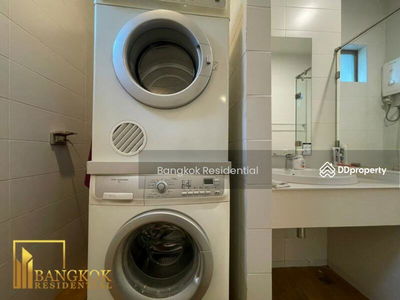 House in Compound, Bangkok, Thailand House in Compound, Bangkok, Thailand