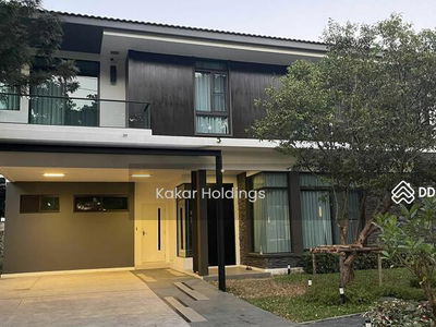 Manthana Srinakarin Village, Samut Prakan, Thailand Manthana Srinakarin Village, Samut Prakan, Thailand