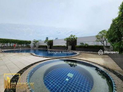 Renova Residence Chidlom condominium, Bangkok, Thailand Renova Residence Chidlom condominium, Bangkok, Thailand