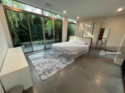 VIVE Rama 9, Bangkok, Thailand VIVE Rama 9, Bangkok, Thailand