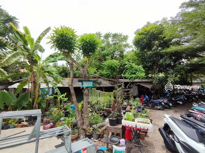 Soi Bangna-Trad 28, Bangkok, Thailand Soi Bangna-Trad 28, Bangkok, Thailand