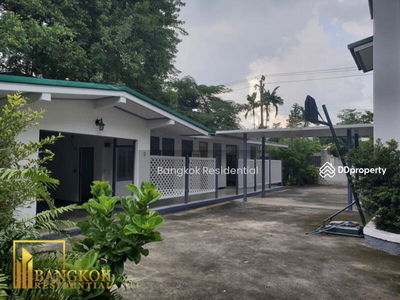 3 Bedroom House in Sukhumvit 39, Phrom Phong, Bangkok, Thailand 3 Bedroom House in Sukhumvit 39, Phrom Phong, Bangkok, Thailand