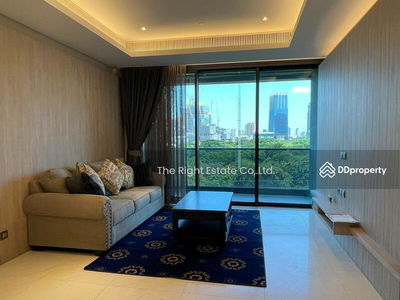 Sindhorn Residence, Bangkok, Thailand Sindhorn Residence, Bangkok, Thailand