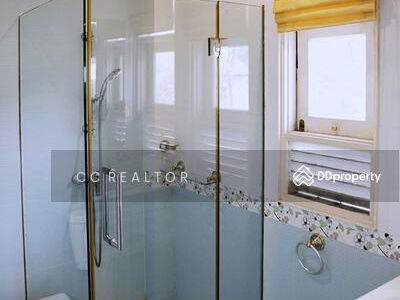 Sukhumvit 33, Bangkok, Thailand Sukhumvit 33, Bangkok, Thailand