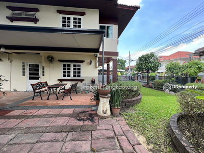 House for rent, 4 bedrooms, 5 bathrooms, 3 en-suite bathrooms. After Central Notification Ask for additional furniture for everything, Nonthaburi, Thailand House for rent, 4 bedrooms, 5 bathrooms, 3 en-suite bathrooms. After Central Notification Ask for additional furniture for everything, Nonthaburi, Thailand
