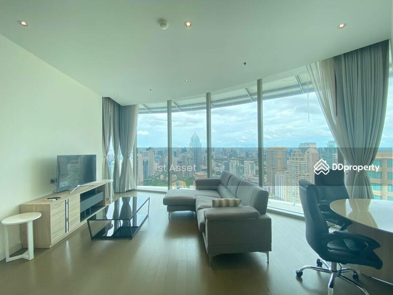 Magnolias Ratchadamri Boulevard, Bangkok, Thailand Magnolias Ratchadamri Boulevard, Bangkok, Thailand