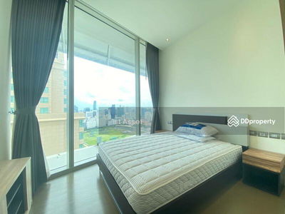 Magnolias Ratchadamri Boulevard, Bangkok, Thailand Magnolias Ratchadamri Boulevard, Bangkok, Thailand