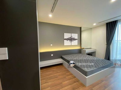 The Sun Me Tri, Vietnam The Sun Me Tri, Vietnam