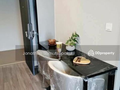 IDEO Mobi Sukhumvit 40, Bangkok, Thailand IDEO Mobi Sukhumvit 40, Bangkok, Thailand