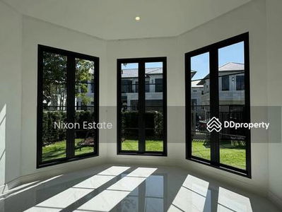 Narasiri Krungthep Kreetha, Bangkok, Thailand Narasiri Krungthep Kreetha, Bangkok, Thailand