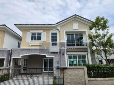 Golden Neo Bangna-Suan Luang, Bangkok, Thailand Golden Neo Bangna-Suan Luang, Bangkok, Thailand