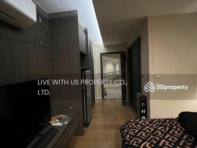 Garden Asoke-Rama 9, Bangkok, Thailand Garden Asoke-Rama 9, Bangkok, Thailand