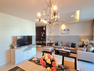 Piyathip Place, Bangkok, Thailand Piyathip Place, Bangkok, Thailand