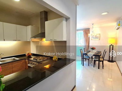 Piyathip Place, Bangkok, Thailand Piyathip Place, Bangkok, Thailand