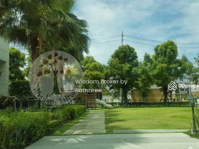 Grand Pleno Rattanathibet, Nonthaburi, Thailand Grand Pleno Rattanathibet, Nonthaburi, Thailand