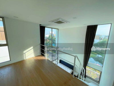 VIVE Rama 9, Bangkok, Thailand VIVE Rama 9, Bangkok, Thailand