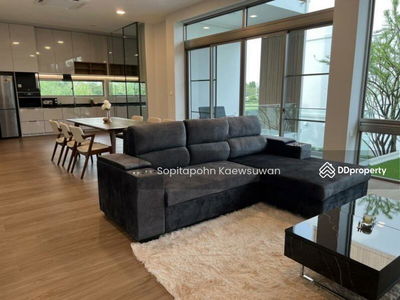 VIVE Rama 9, Bangkok, Thailand VIVE Rama 9, Bangkok, Thailand