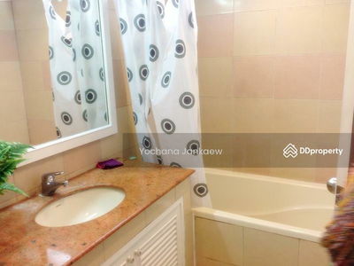 Supalai Place Sukhumvit 39, Bangkok, Thailand Supalai Place Sukhumvit 39, Bangkok, Thailand