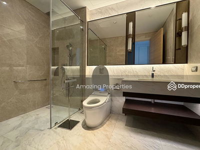 Sindhorn Residence, Bangkok, Thailand Sindhorn Residence, Bangkok, Thailand