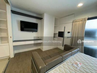 The Grand Regent condominium, Bangkok, Thailand The Grand Regent condominium, Bangkok, Thailand