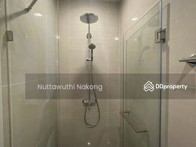 Park Origin Phrom Phong, Bangkok, Thailand Park Origin Phrom Phong, Bangkok, Thailand