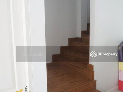 Tiger Zoo-Nong Leng, Chon Buri, Thailand Tiger Zoo-Nong Leng, Chon Buri, Thailand