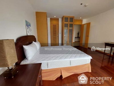 Esmeralda Apartments, Bangkok, Thailand Esmeralda Apartments, Bangkok, Thailand