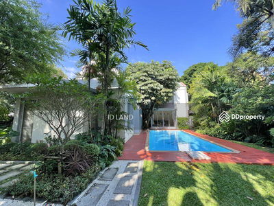 Single house with private pool and big garden for rent ekamai-rama9-soonvijai, Bangkok, Thailand Single house with private pool and big garden for rent ekamai-rama9-soonvijai, Bangkok, Thailand