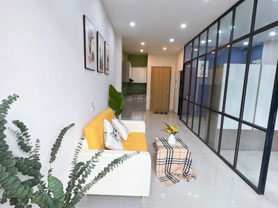 Yen Xa Street, Vietnam Yen Xa Street, Vietnam