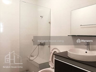 Premier, Bangkok, Thailand Premier, Bangkok, Thailand