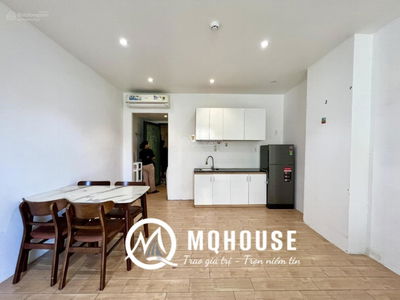 Le Van Sy Street, Vietnam Le Van Sy Street, Vietnam