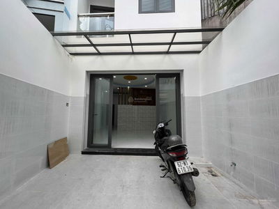 Cach Mang Thang Tam Street, Vietnam Cach Mang Thang Tam Street, Vietnam