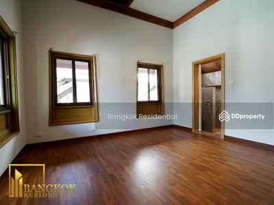 House in Compound, Bangkok, Thailand House in Compound, Bangkok, Thailand