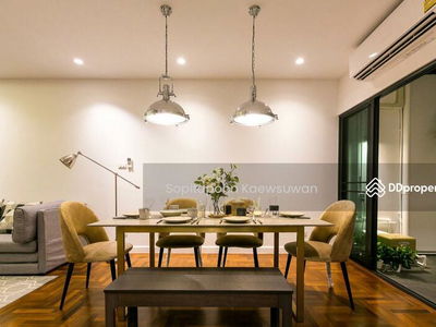 10110, Bangkok, Thailand 10110, Bangkok, Thailand