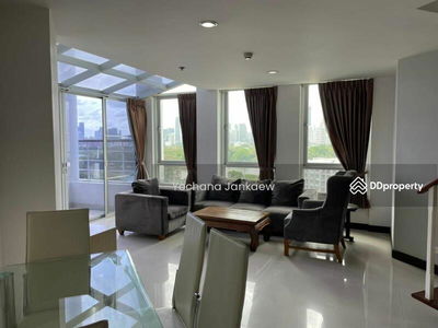 P.W.T. Mansion, Bangkok, Thailand P.W.T. Mansion, Bangkok, Thailand