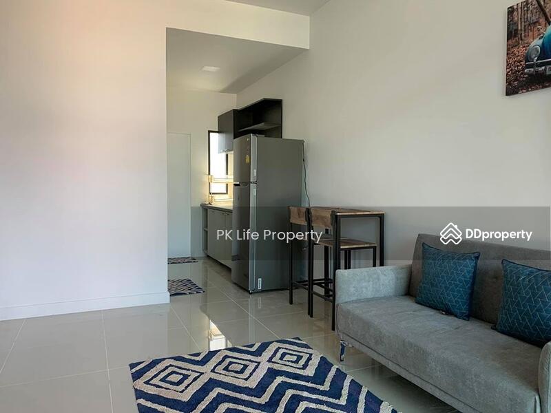 Gehäuse In Kathu, Thailand Gehäuse In Kathu, Thailand