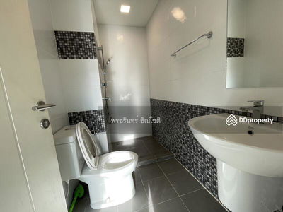 Siri Place Charan-Pinklao, Nonthaburi, Thailand Siri Place Charan-Pinklao, Nonthaburi, Thailand