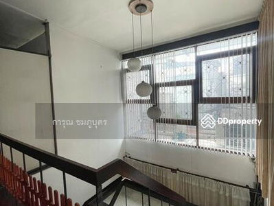 Lat Phrao 64, Intersection 7, Bangkok, Thailand Lat Phrao 64, Intersection 7, Bangkok, Thailand