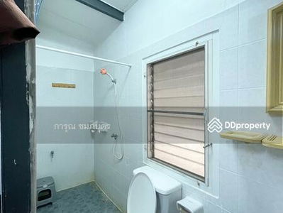 Lat Phrao 64, Intersection 7, Bangkok, Thailand Lat Phrao 64, Intersection 7, Bangkok, Thailand