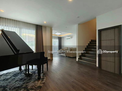 10110, Bangkok, Thailand 10110, Bangkok, Thailand