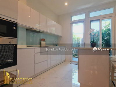 Detached House, Bangkok, Thailand Detached House, Bangkok, Thailand