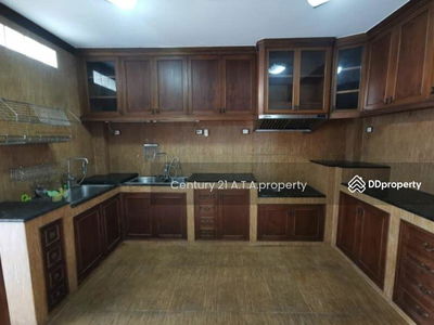 Sriracha Tower 2, Chon Buri, Thailand Sriracha Tower 2, Chon Buri, Thailand