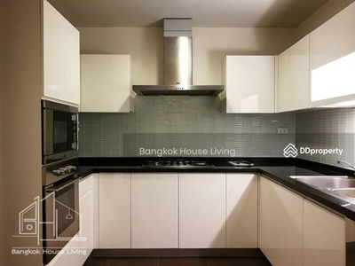 Richmond Hills Residence Thonglor 25, Bangkok, Thailand Richmond Hills Residence Thonglor 25, Bangkok, Thailand