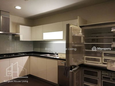 Richmond Hills Residence Thonglor 25, Bangkok, Thailand Richmond Hills Residence Thonglor 25, Bangkok, Thailand